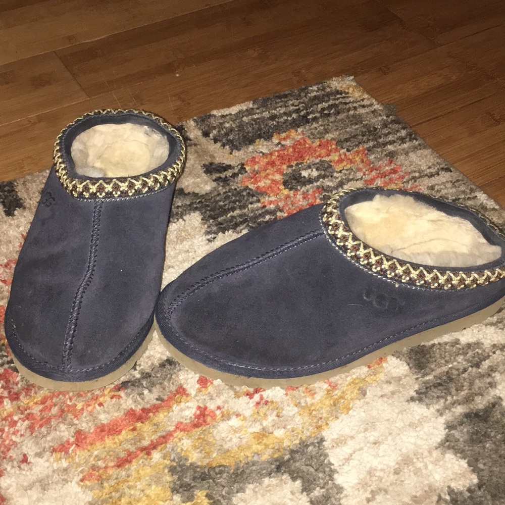 Women’s Ugg Slippers